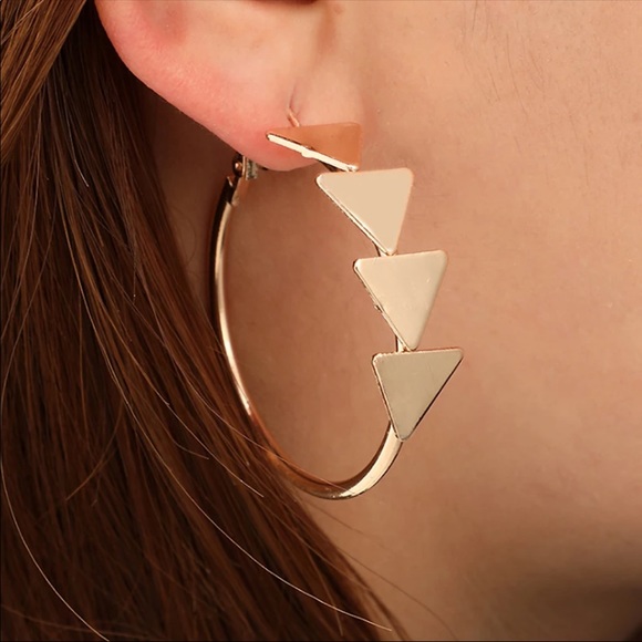 Jewelry - LAST ONE • Reese • Triangle Hoop Earrings